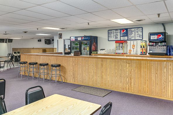 3320 Illinois Route 16, Litchfield, IL 62056